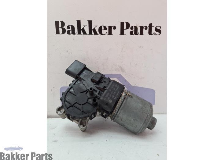Moteur essuie-glace avant d'un Volkswagen Polo, Autos : Pièces & Accessoires, Vitres & Accessoires, Volkswagen, Utilisé, 3 mois de garantie