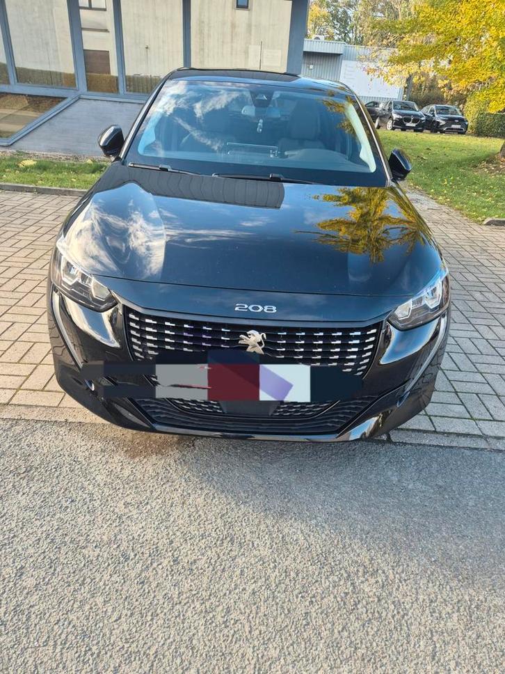 Peugeot 1.2i pure Tech Allure 208, Autos, Peugeot, Particulier, Caméra de recul, Caméra, Essence, Euro 6, Berline, 5 portes, Automatique