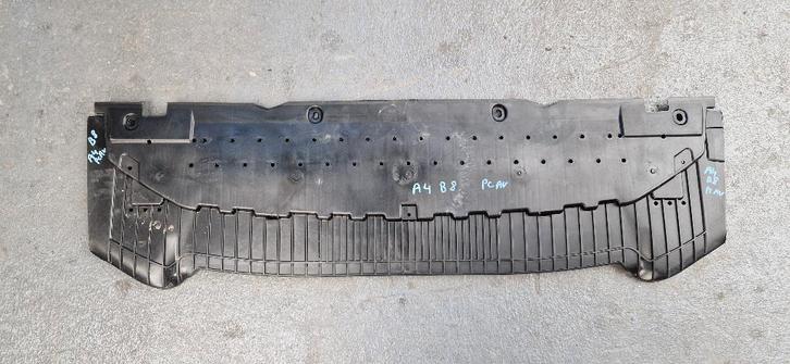 Deflecteur sous pare choc AUDI A4 B8 cache spoiler diffuseur, Auto-onderdelen, Carrosserie, Audi, Voor, Ophalen