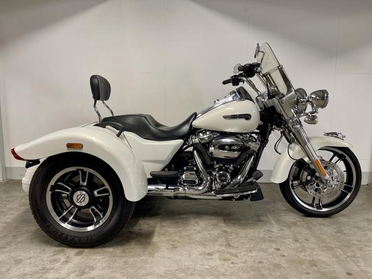 Harley-Davidson TRIKE FLRT FREEWHEELER (bj 2019), Motoren, Motoren | Harley-Davidson, Overig, meer dan 35 kW