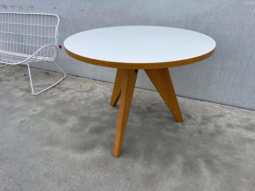 VITRA PROUVE GUERIDON TAFEL, 95CM, Huis en Inrichting, Tafels | Eettafels, Zo goed als nieuw, Eikenhout, Verzenden