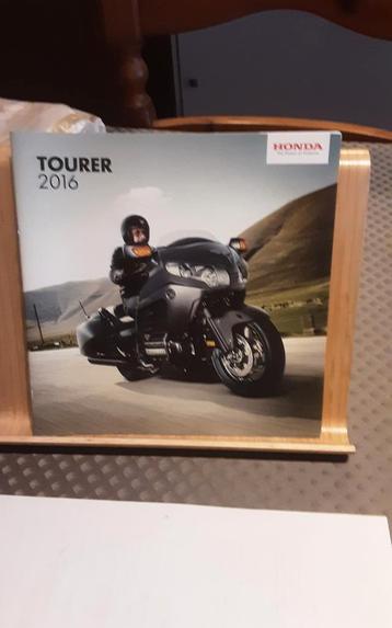 Honda tourer brochure 2016  beschikbaar voor biedingen