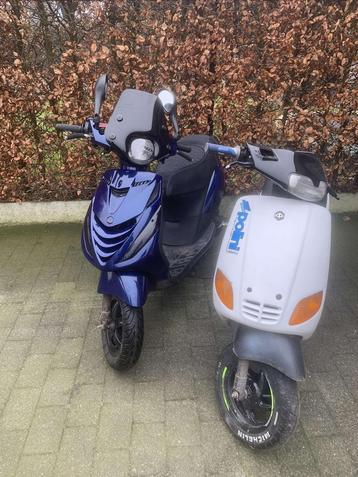 GEZOCHT=onderdelen/brommers beschikbaar voor biedingen