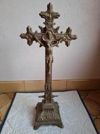 Oud kruis zwaar, Antiek en Kunst, Ophalen