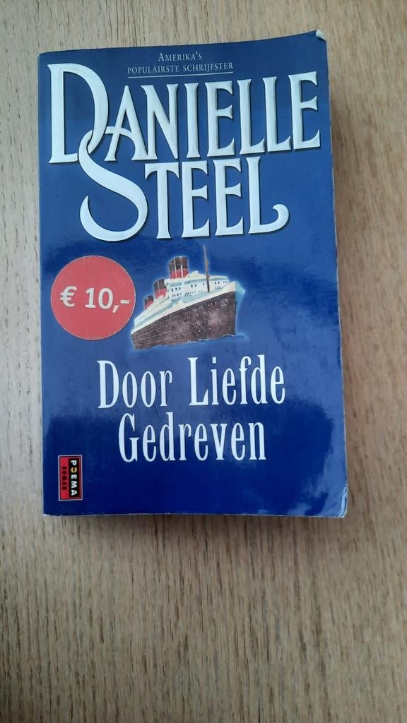 Danielle Steel - Midprice, Boeken, Ophalen of Verzenden, Zo goed als nieuw, Danielle Steel