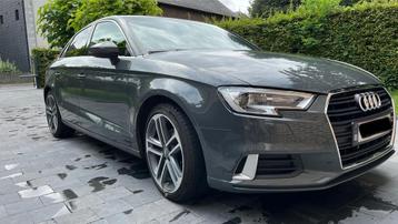 Audi A3 Sedan Sport 1.6TDI, Autos, 1355 kg, Argent ou Gris, Noir, Particulier