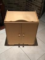Houten poppenkleerkast, Ophalen, Zo goed als nieuw, Meubelstuk of Keukentje