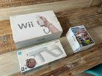 Nintendo Wii met 2 controllers, Wii Zapper en 8 games, Utilisé, Enlèvement ou Envoi, Avec jeux, Avec 2 manettes