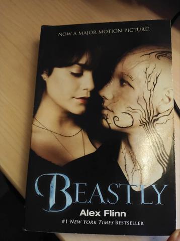 Beastly. Engelstalige paperback 