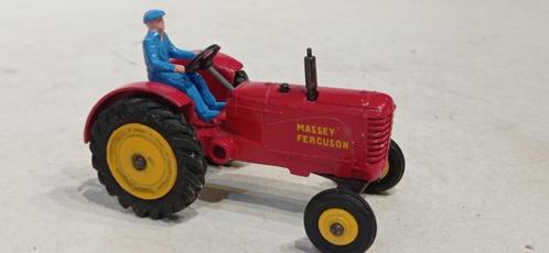 DINKY TOYS UK MASSEY FERGUSON TRACTOR REF 300, Hobby en Vrije tijd, Modelauto's | 1:43, Zo goed als nieuw, Tractor of Landbouw