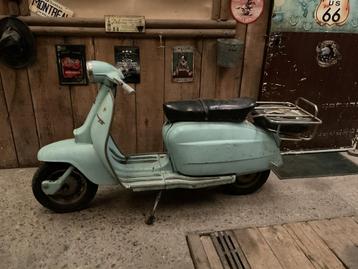 Lambretta innocenti Li 150 scooter met mooie patina  beschikbaar voor biedingen