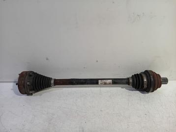 AANDRIJFAS LINKS ACHTER Audi RS Q3 (F3B) (83A501203B) beschikbaar voor biedingen