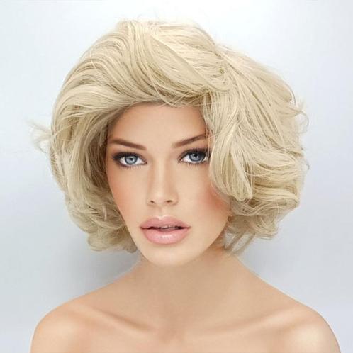 Wilde carnaval fun / paspop pruik kort blond haar ( B-keuze!, Handtassen en Accessoires, Uiterlijk | Haarverzorging, Nieuw, Pruik of Haarverlenging