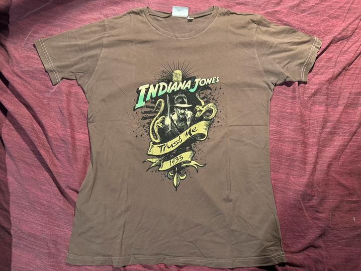 Tshirts promo de films Lara Croft Indiana Jones Hellboy,…, Vêtements | Hommes, T-shirts, Porté, Enlèvement ou Envoi