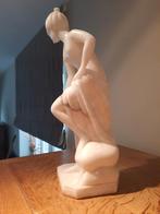 Klassiek vrouwenbeeld in wit marmer - hoogte 40cm, Enlèvement, Comme neuf, Humain