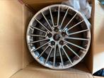 Originele audi velgen. Op elke velg kleine stoeprand schade, Auto's, Bedrijf, Te koop
