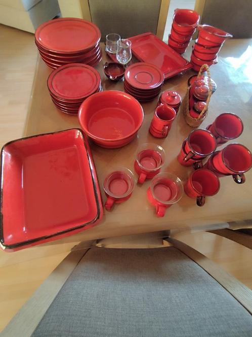 Jasba vintage servies rood, Antiek en Kunst, Antiek | Keramiek en Aardewerk, Ophalen