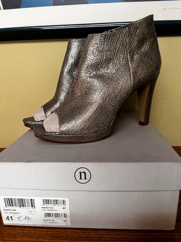 Noë laarsjes zilver kleurig T41 - Nieuw beschikbaar voor biedingen