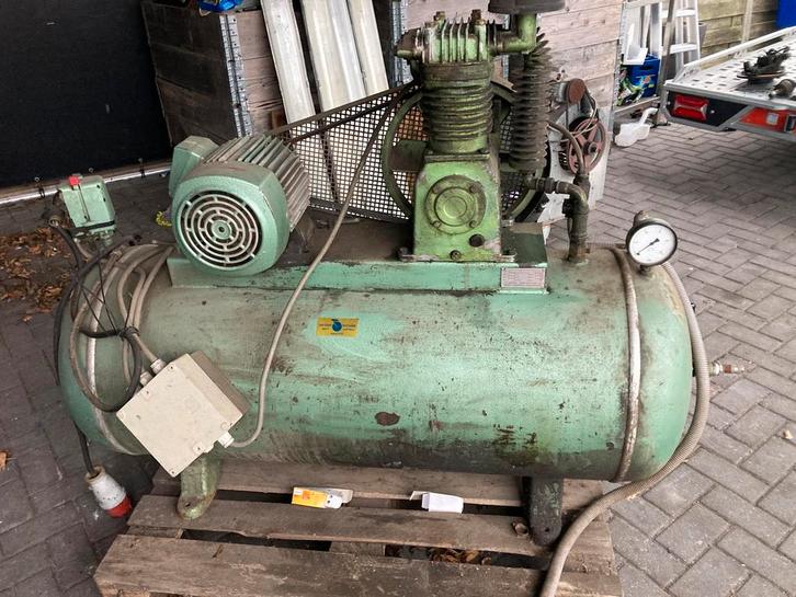 compressor, Doe-het-zelf en Bouw, Compressors, Gebruikt, 100 liter of meer, Ophalen
