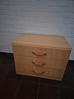 Gratis (nacht)kastje, Huis en Inrichting, Slaapkamer | Nachtkastjes, Ophalen, Zo goed als nieuw