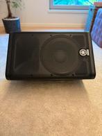 Yamaha DXR12, Ophalen, Zo goed als nieuw, 1000 watt of meer, P.A.