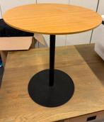 Eiken bijzettafel - nieuwstaat, Ophalen, Zo goed als nieuw, Rond, Hout