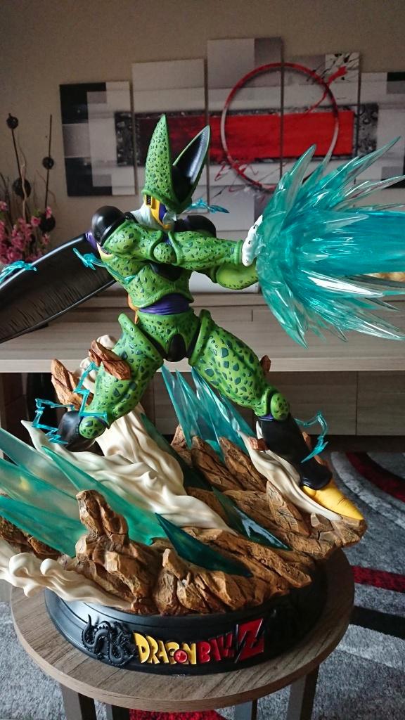 Perfect Cell KD Collectibles, Collections, Statues & Figurines, Neuf, Enlèvement