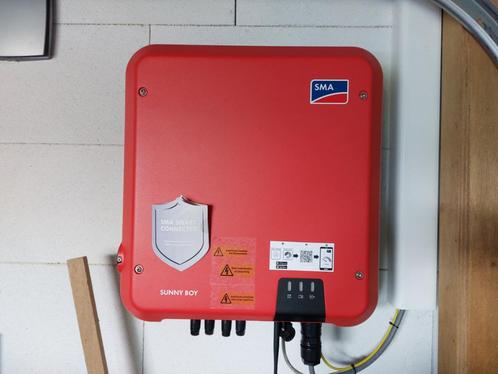 omvormer SMA 3kVA nog toegelaten voor keuring!, Doe-het-zelf en Bouw, Zonnepanelen en Toebehoren, Gebruikt, Compleet systeem, 200 wattpiek of meer