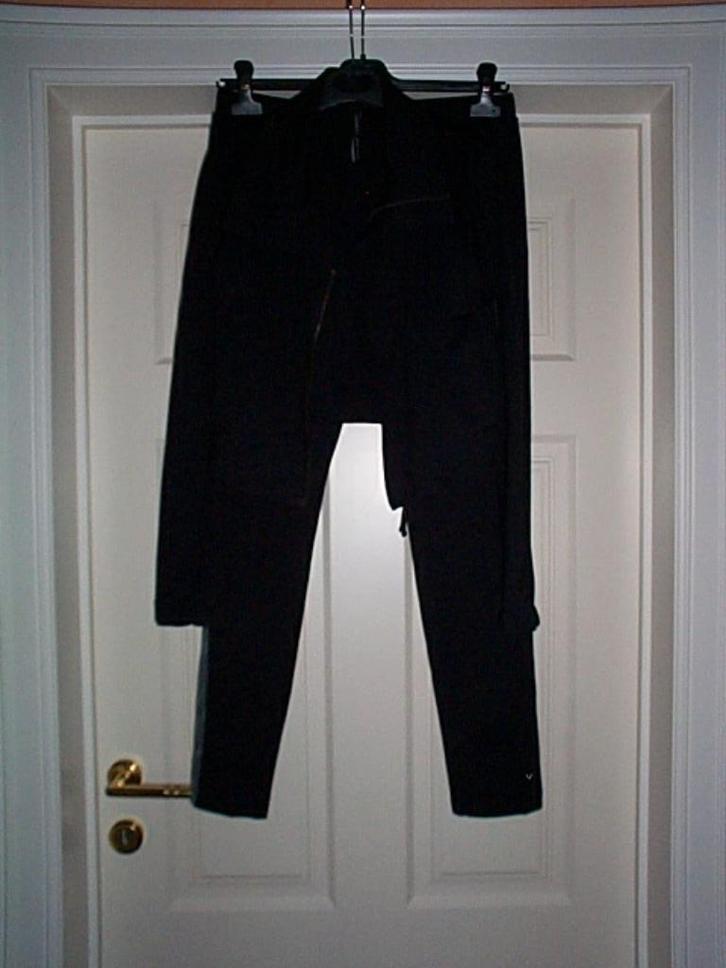 Mooi Trainingspak Vest en Broek LAUNDRY INDUSTRY S, Kleding | Dames, Sportkleding, Zo goed als nieuw, Fitness of Aerobics, Maat 36 (S)