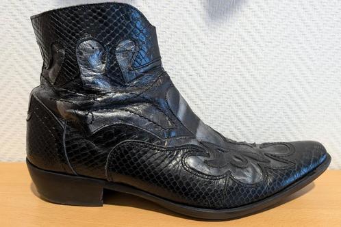 Bottes cowboy véritable cuir souple, style croco, 42, Kleding | Dames, Schoenen, Zo goed als nieuw, Rood, Ophalen of Verzenden