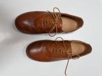 jongensschoen Camel kleurige klassieke stijl, Kinderen en Baby's, Kinderkleding | Schoenen en Sokken, Schoenen, Zo goed als nieuw