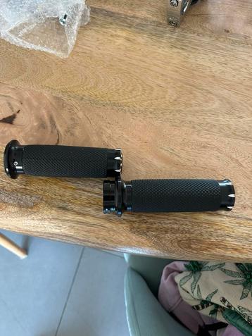 Handvaten set incl gashendel beschikbaar voor biedingen