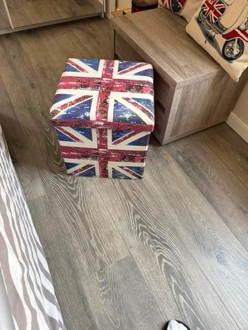 „London” decoratie beschikbaar voor biedingen
