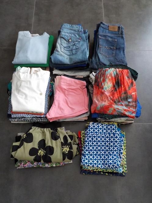Pakket Dameskledij Maat S *** 60 stuks ***, Kleding | Dames, Dames-kledingpakketten, Zo goed als nieuw, Maat 36 (S), Ophalen of Verzenden