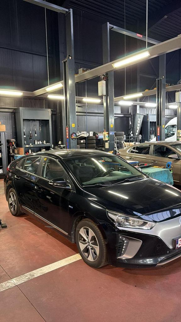hyundai ioniq 172.000km elektric export/handel, Auto's, Hyundai, Bedrijf, IONIQ, Elektrisch, Euro 6, Stadsauto, 5 deurs, Automaat