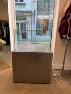 Rvs box met stolp, Ophalen, Zo goed als nieuw