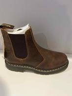 Dr martens schoenen, Bruin, Lage of Enkellaarzen, Nieuw, Ophalen of Verzenden