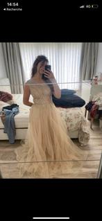 Robe beige de soiree, Kleding | Dames, Trouwkleding en Trouwaccessoires, Ophalen