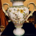 Joli vase, Enlèvement