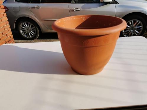 Bloempot bruin kunststof rond Salsa Cosmostar diam 25 cm, Tuin en Terras, Bloempotten, Gebruikt, Kunststof, Binnen, Balkon, Tuin