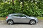 Mercedes GLA 200 Benzine, Leder en Stof, Handgeschakeld, 5 deurs, Particulier