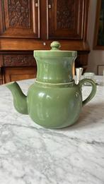 Antieke koffiepot genre Melita, Ophalen