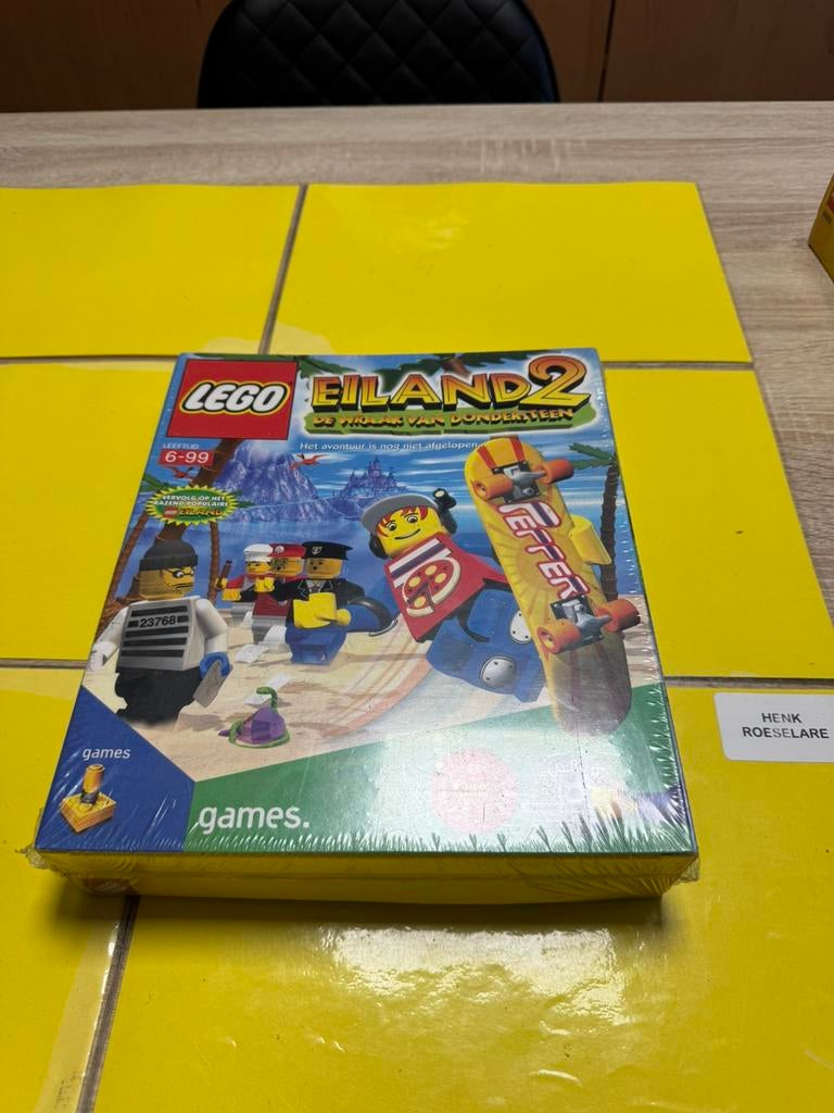 Lego island 2, Ophalen, Nieuw