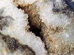 Druzy chalcedoon schedel 480 gram, Verzamelen, Mineralen en Fossielen