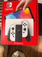 Nintendo Switch OLED–Zo goed als nieuw–Met accessoires&doos, Games en Spelcomputers, Spelcomputers | Nintendo Switch, Ophalen