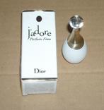 Miniature de parfum J'adore de Dior parfum d'eau pleine 5 ml, Collections, Envoi, Comme neuf, Miniature