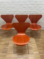 4 x Fritz Hansen vlinderstoel pine Arne Jacobsen, Huis en Inrichting, Ophalen, Design klassieker, Gebruikt, Bruin