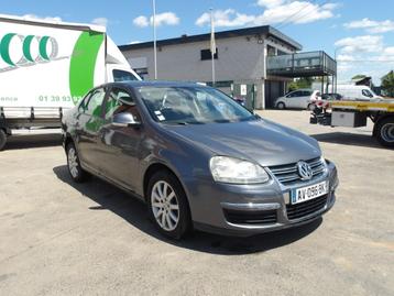 Vw Jetta Ongevalwagen !!!!! beschikbaar voor biedingen