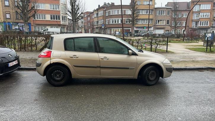 Renault megane, Auto's, Renault, Particulier, Mégane, Airbags, Airconditioning, Bluetooth, Bochtverlichting, Centrale vergrendeling