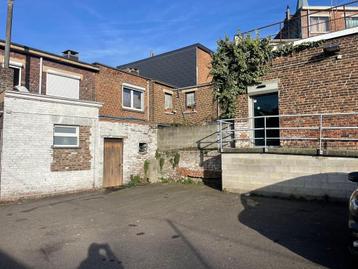 Local commercial pouvant accueillir 30 voitures à Liège à ve, 745 m², Achat, Autres destinations